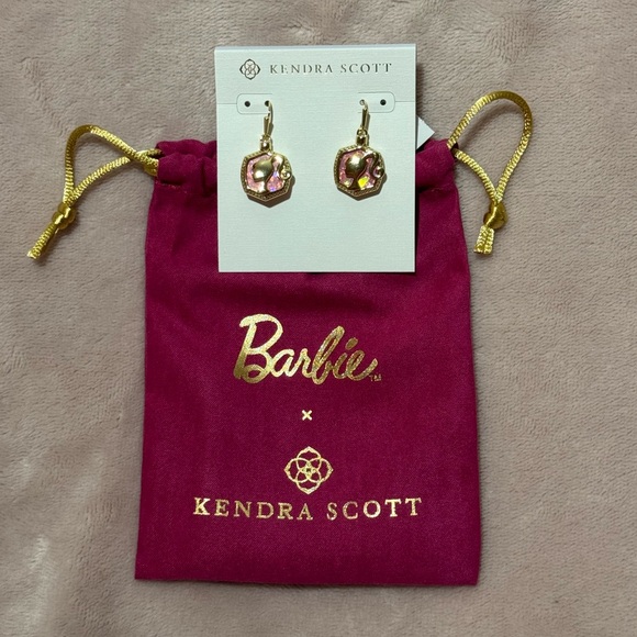Barbie™ x Kendra Scott Gold Drop Earrings in Pink Iridescent Glitter Glass - Picture 11 of 12